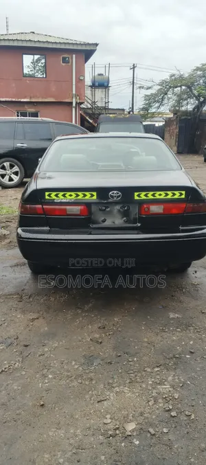 Toyota Camry Automatic 1999 Black
