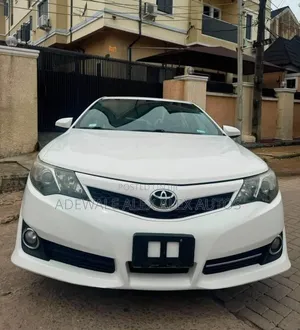 Toyota Camry 2013 White