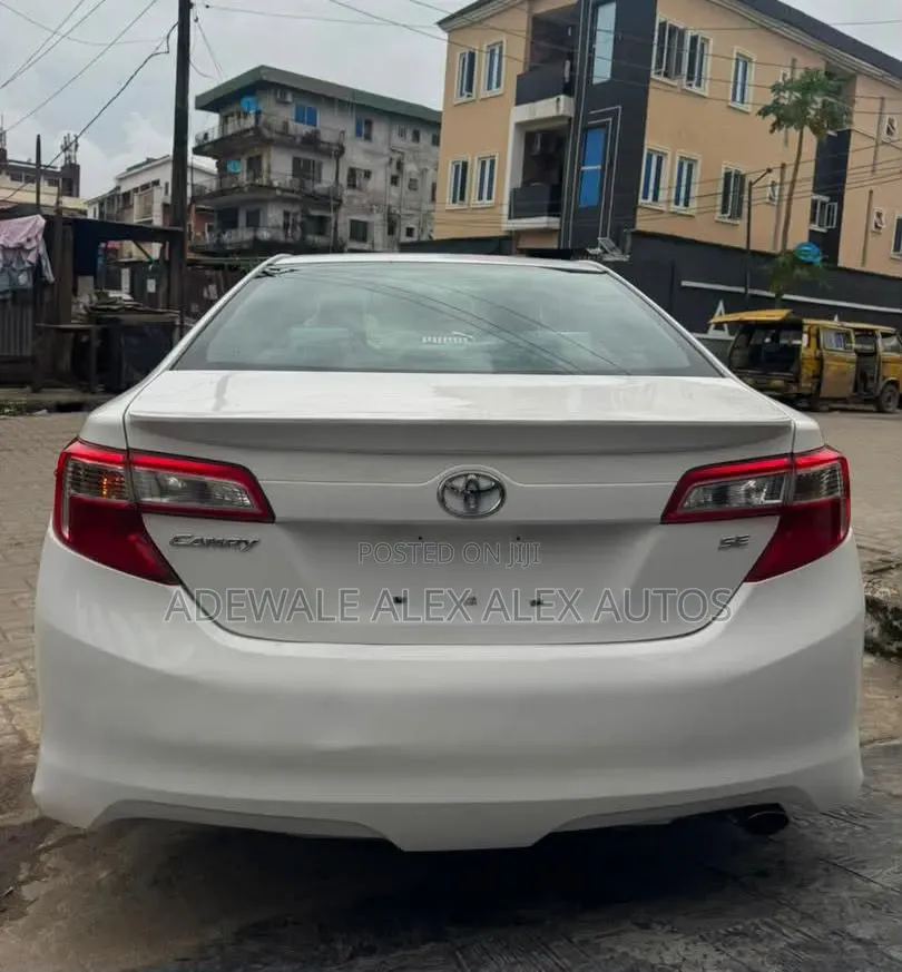 Toyota Camry 2013 White
