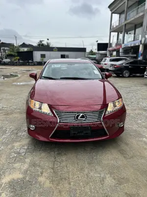Lexus ES 2016 Red