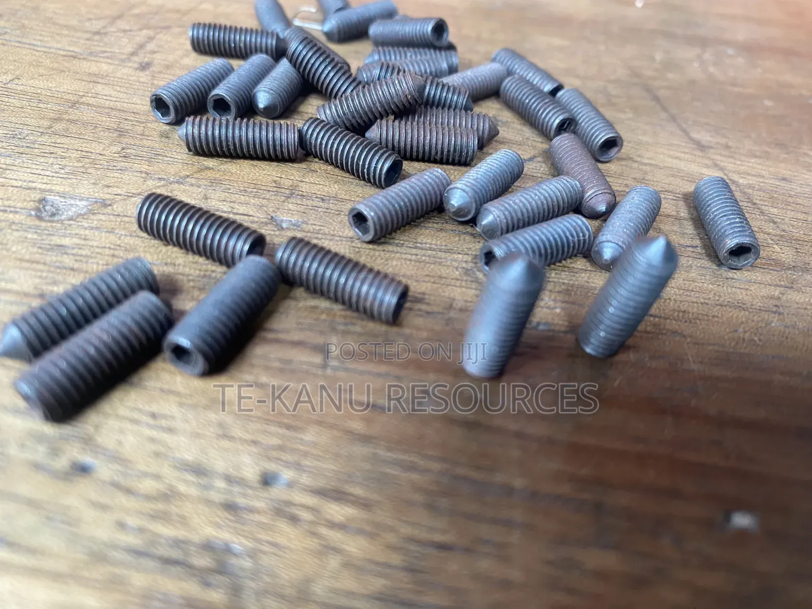 Grub Screws