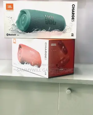 JBL Charge