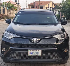 Toyota RAV4 Limited 4dr SUV AWD (2.5L 4cyl 6A) 2014 Black