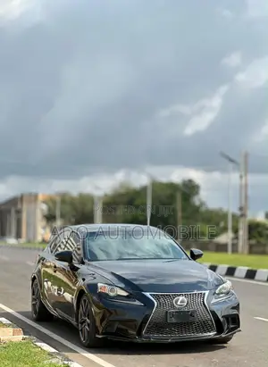 Lexus IS 2016 Black