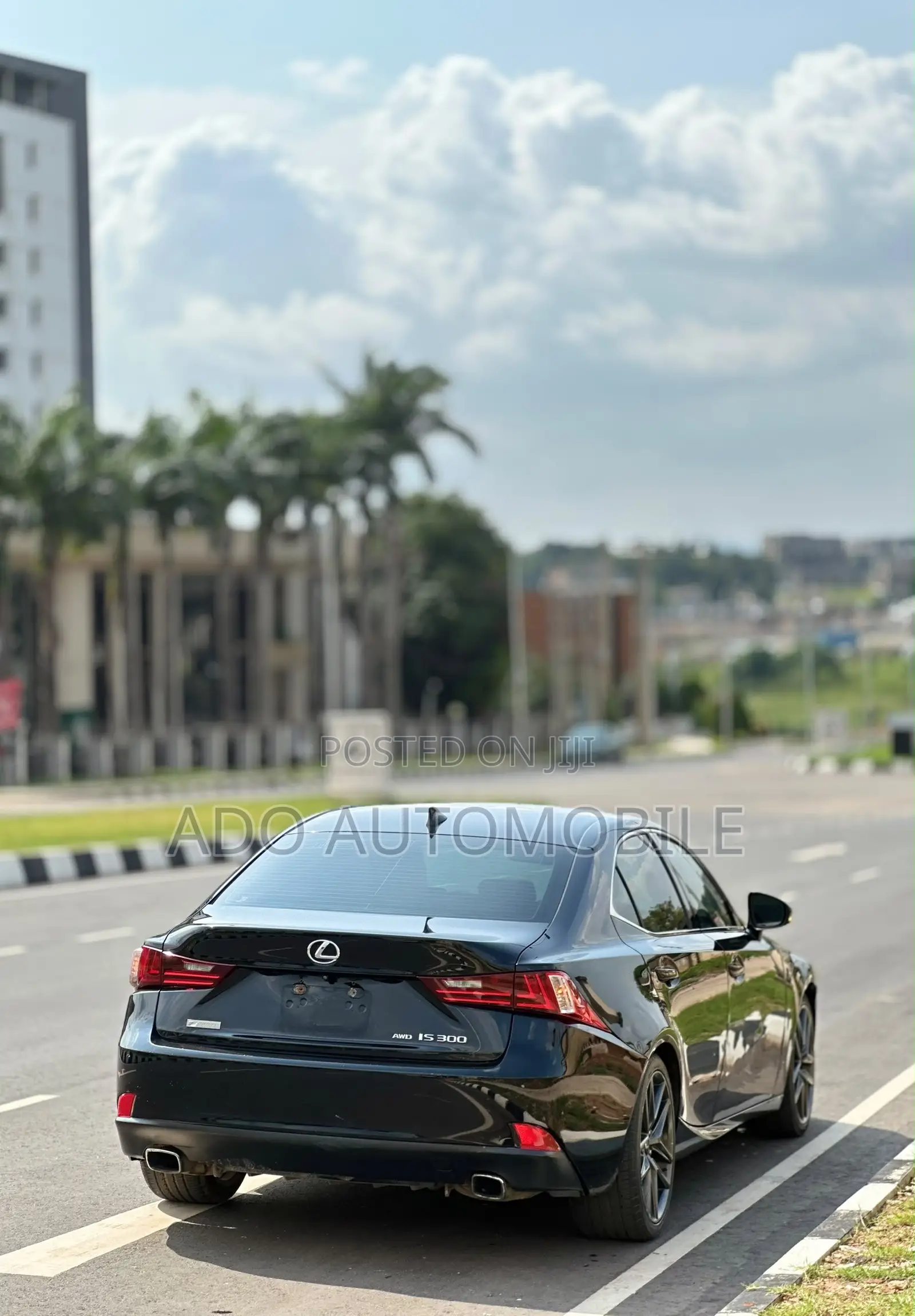 Lexus IS 2016 Black