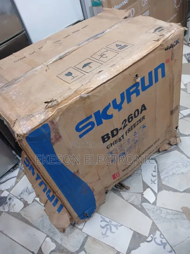 Skyrun Freezer 260Litters