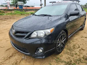 Toyota Corolla S 4dr Sedan (1.8L 4cyl 4A) 2012 Black
