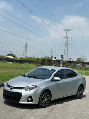 Toyota Corolla S 4dr Sedan (1.8L 4cyl CVT) 2014 Silver