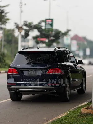 Mercedes-Benz GLE-Class 2018 Black