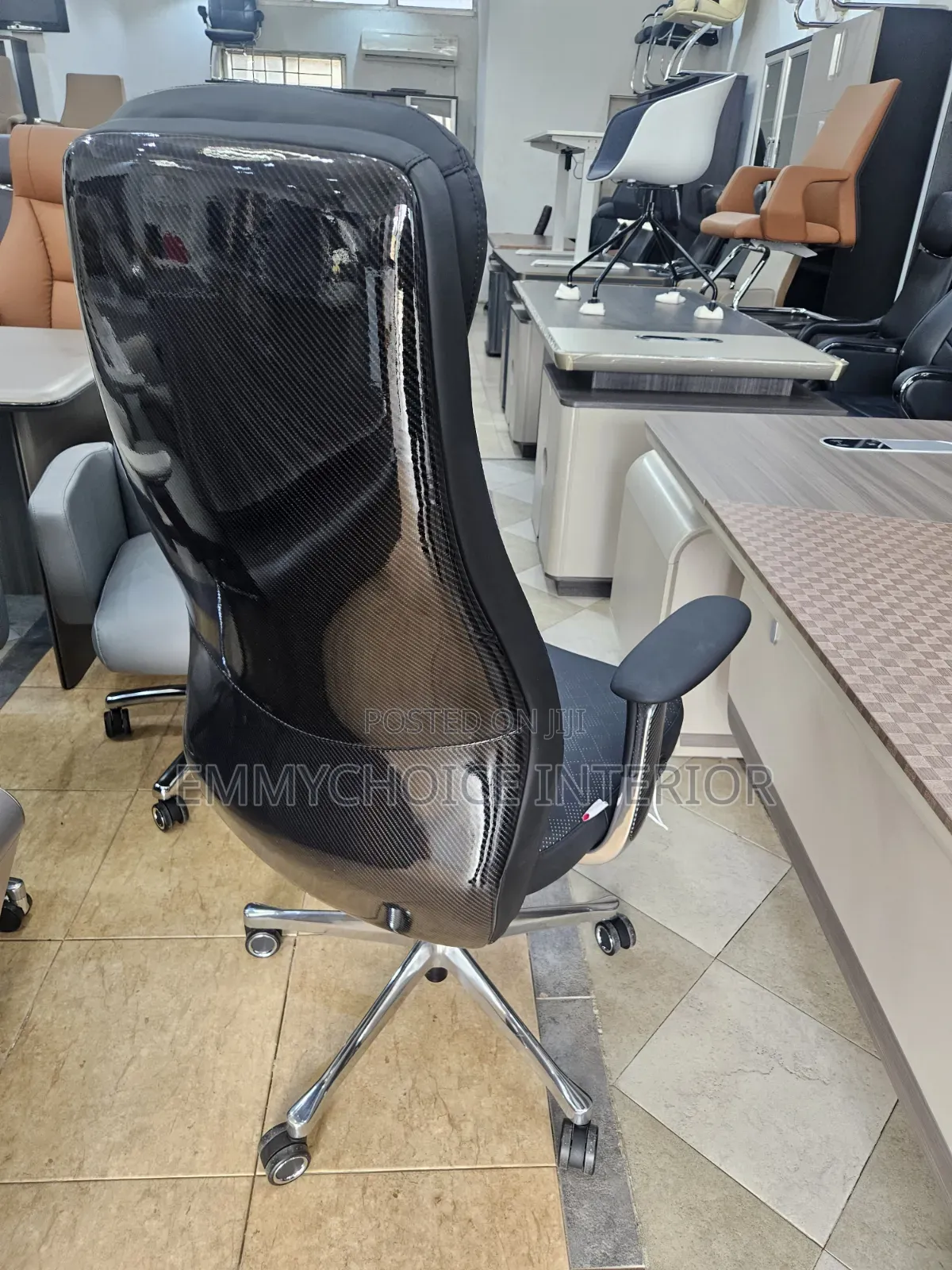Luxury Modern Super Executive Massage Chair