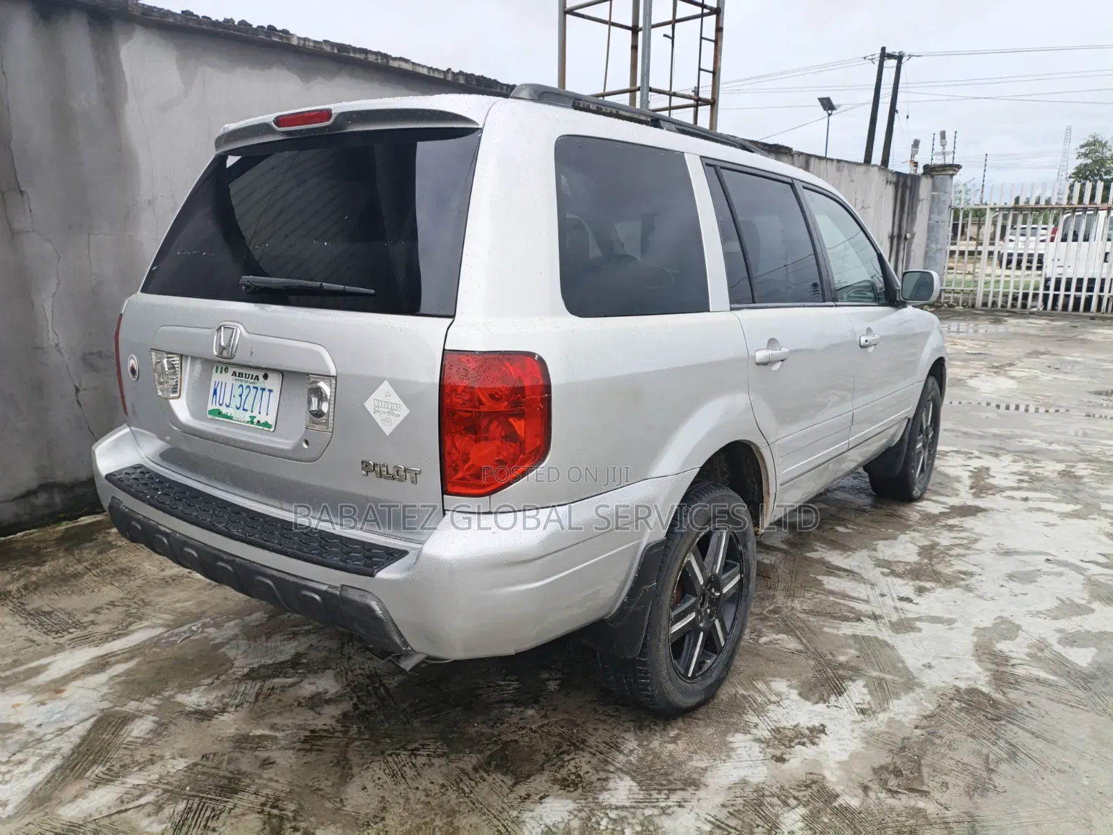 Honda Pilot 2005 Silver