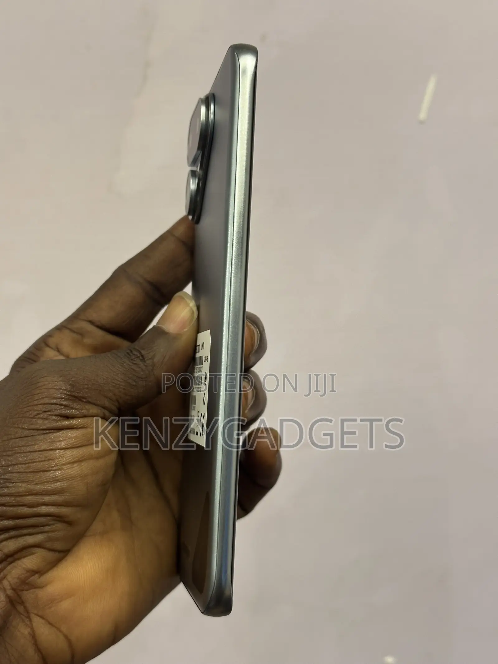 Tecno Pova Curve 2 5G 256 GB Silver
