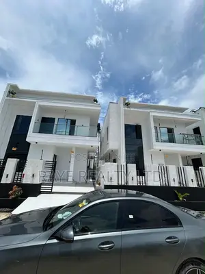 4bdrm Duplex in Ajah for sale