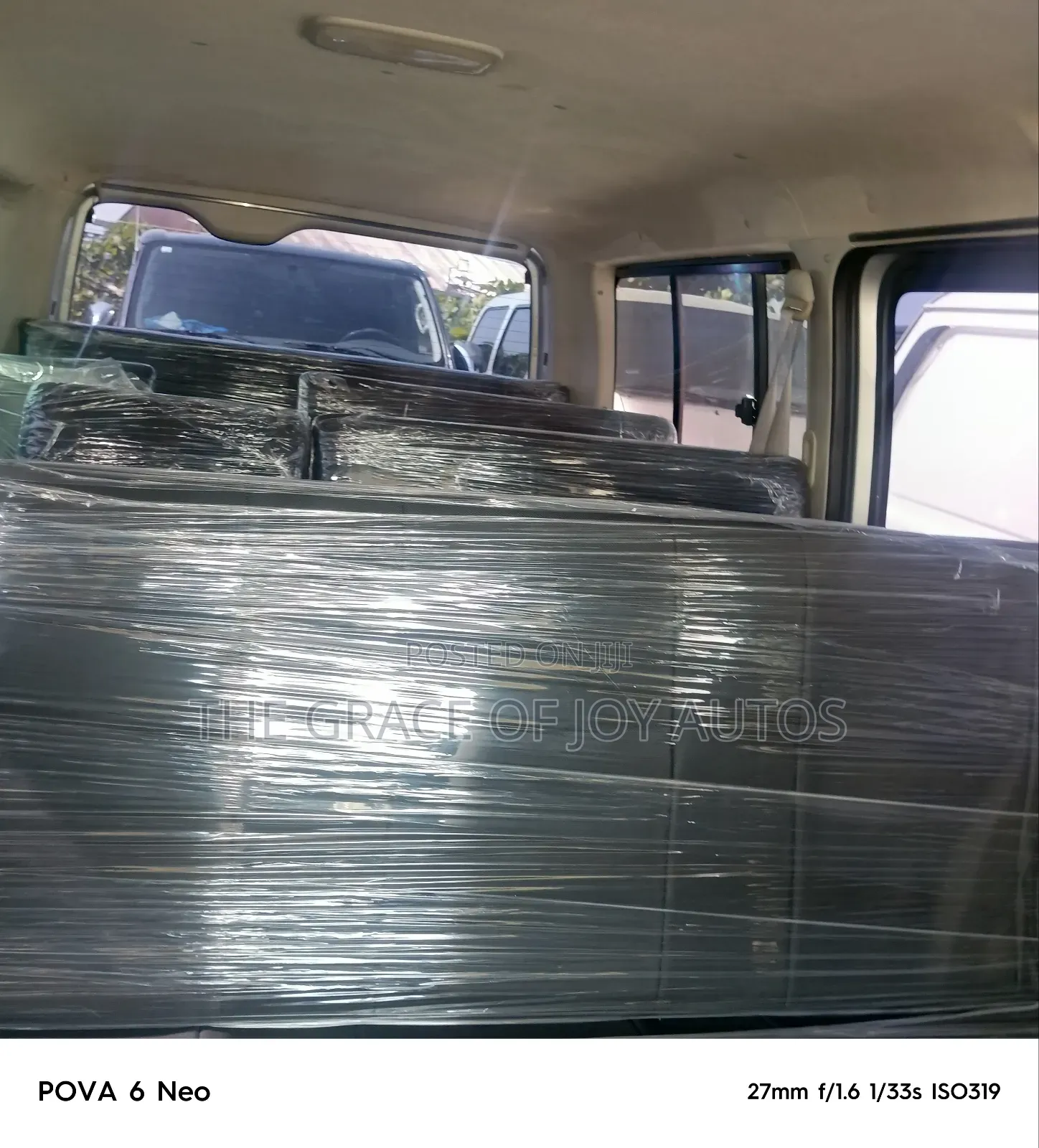 Toyota HiAce 2012 Black