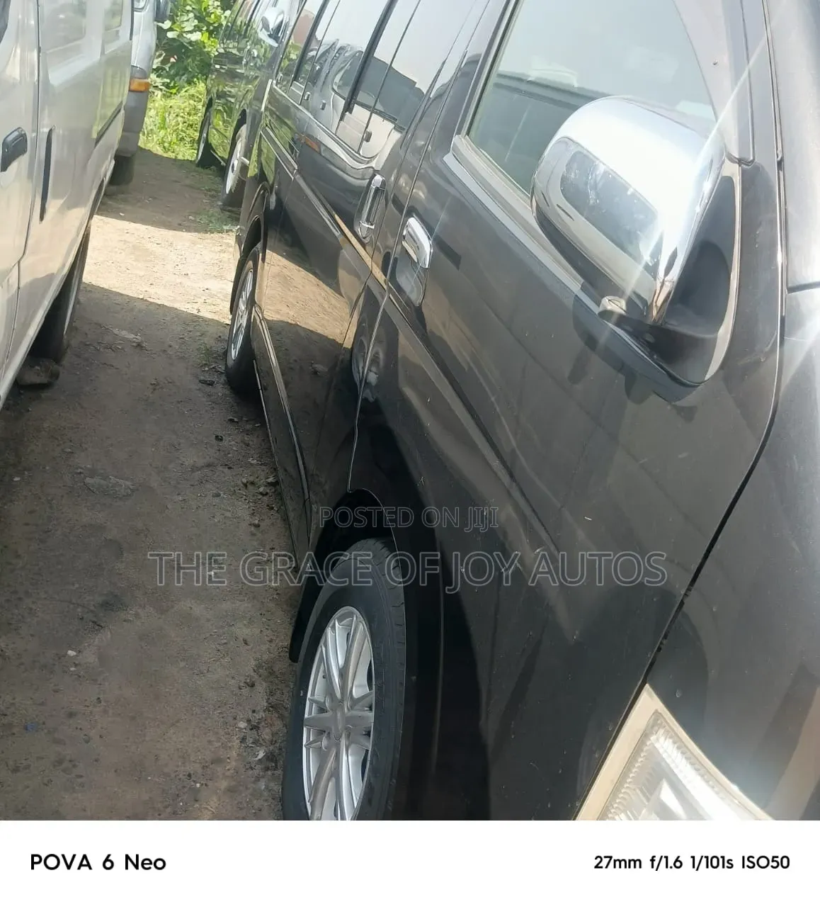 Toyota HiAce 2012 Black