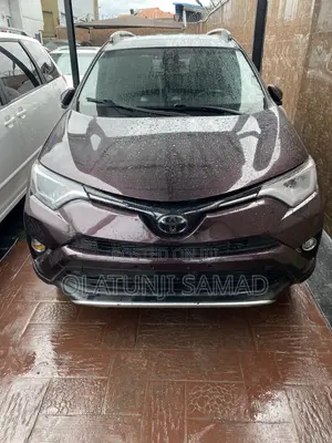 Toyota RAV4 2019 Burgundy