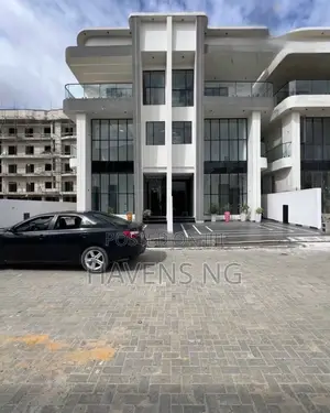 5bdrm Duplex in Lekki Phase 1 for sale