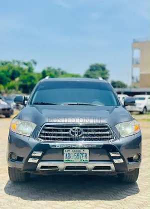 Toyota Highlander 2011 Gray