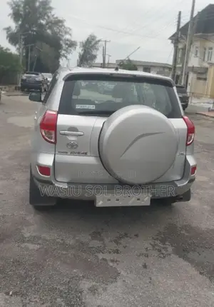 Toyota RAV4 2.0 VVT-i 2008 Silver