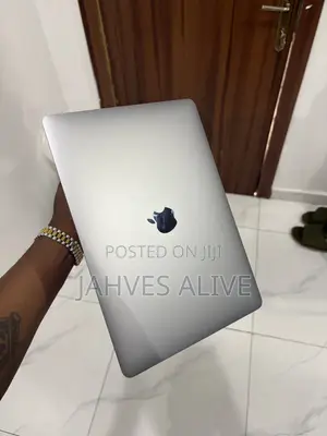 Laptop Apple MacBook Pro 2020 8GB Intel Core i5 HDD 256GB