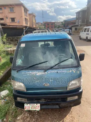First Body Daihatsu Hijet Mini-Truck
