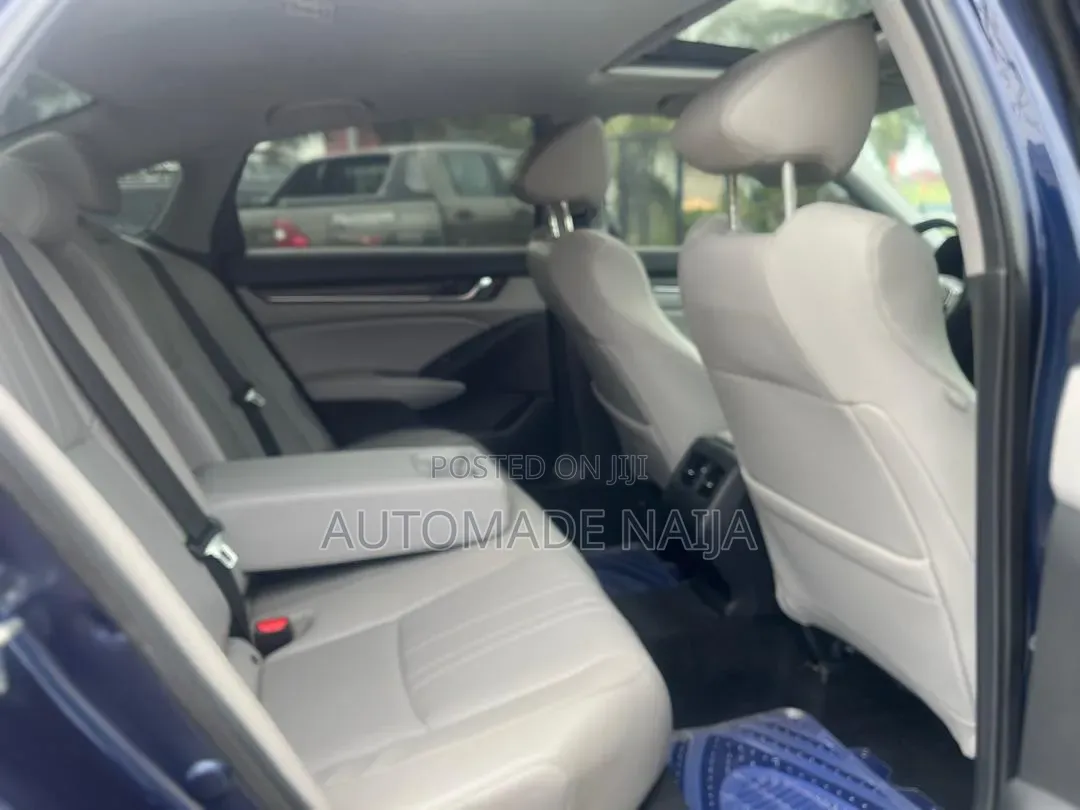 Honda Accord Touring 2018 Blue