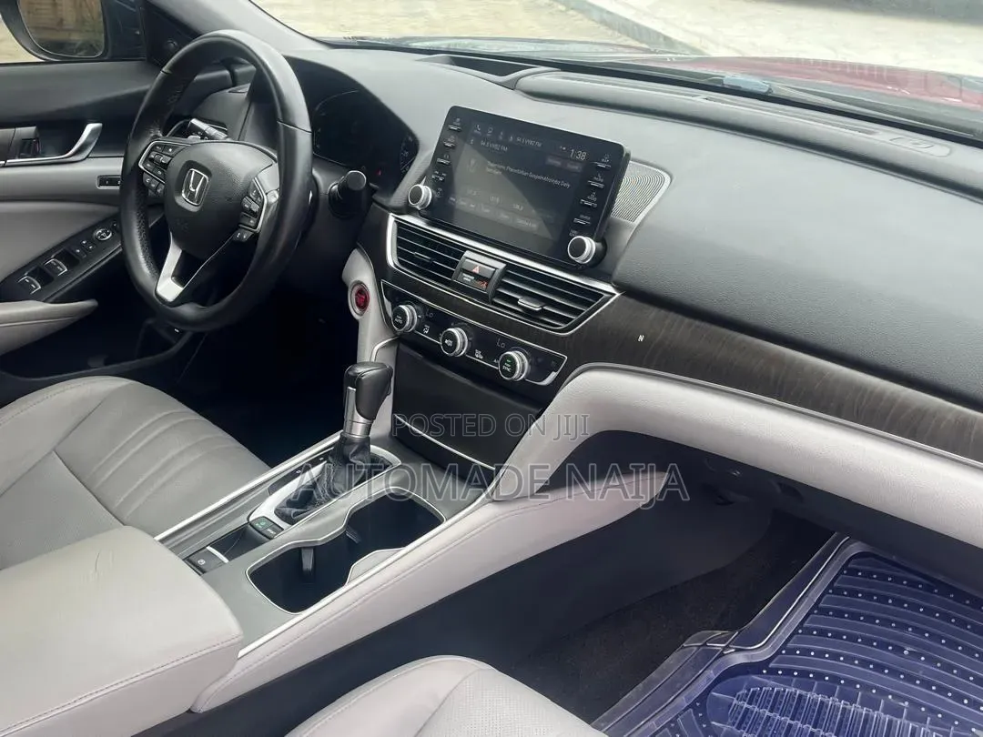 Honda Accord Touring 2018 Blue