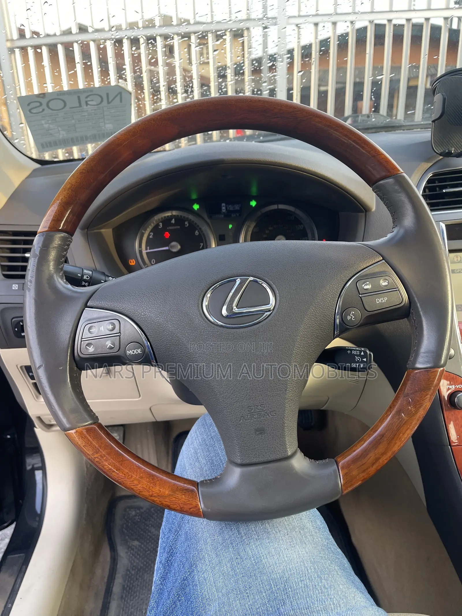 Lexus ES 350 2010 Black