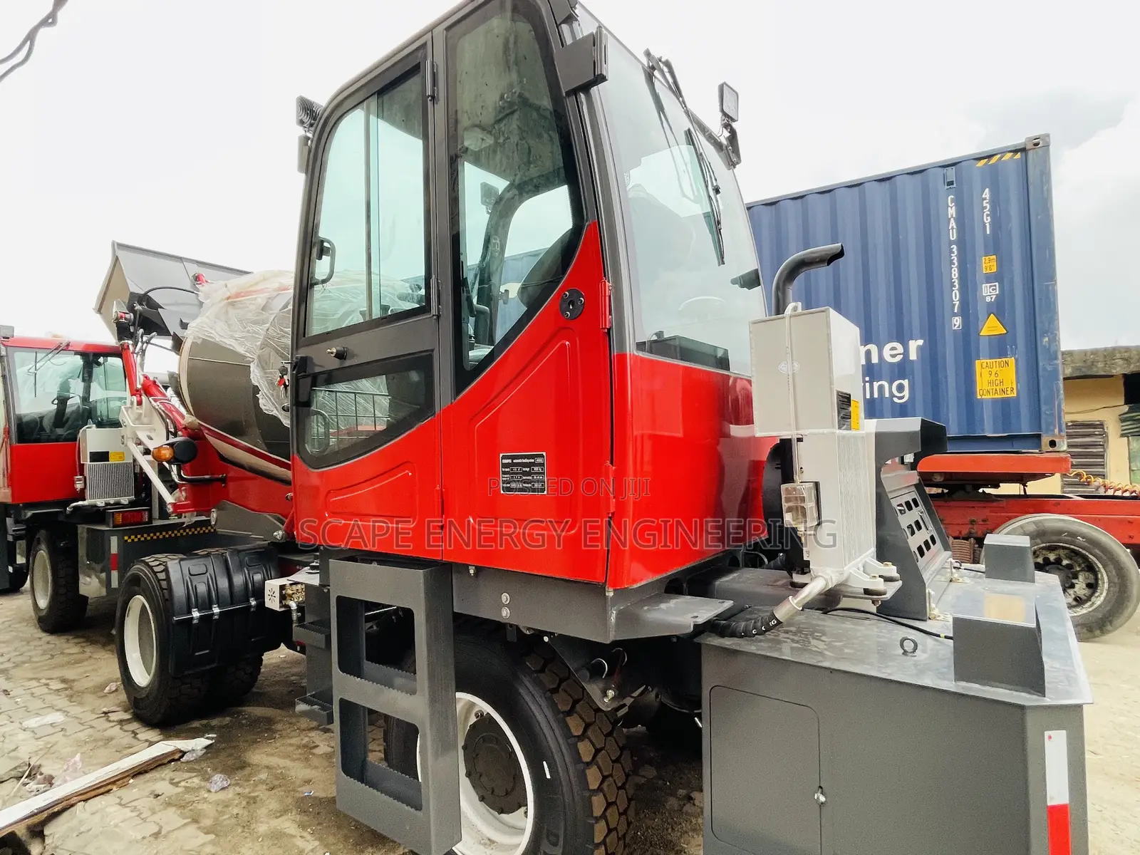 Self Loading Concrete Mixer 6.5 Cubic Truck
