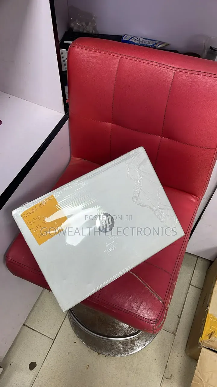 Laptop HP ProBook 440 G7 1GB Intel Core i7 SSD 256GB