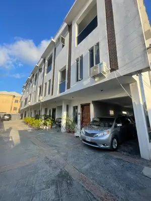 4bdrm Townhouse / Terrace in Ikate for rent