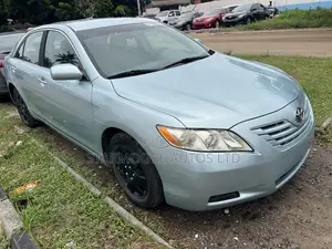 Toyota Camry LE 4dr Sedan (2.4L 4cyl 5A) 2009 Blue