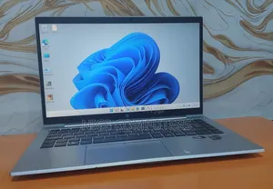 Laptop HP EliteBook 840 G8 16GB Intel Core i7 SSD 512GB
