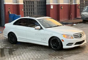 Mercedes-Benz C250 2011 White