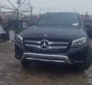 Mercedes-Benz GLC-Class 2017 Black