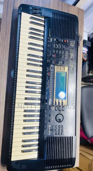 Yamaha PSR-730 Keyboard (UK-USED)