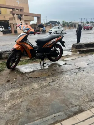 Qlink XF 200 2024 Orange