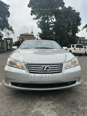 Lexus ES 350 2011 Silver