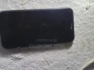 Apple iPhone 11 64 GB Black