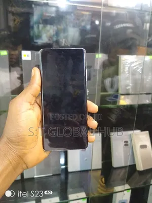 Samsung Galaxy S22+ 5G 256 GB Silver