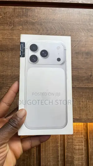 New Apple iPhone 17 Pro Max 1 TB Silver
