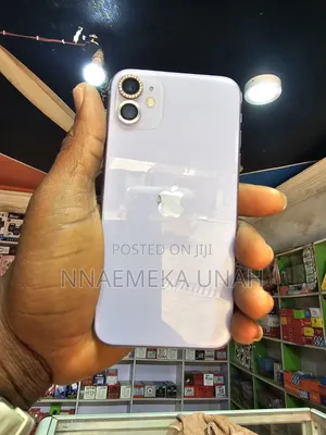 Apple iPhone XR 64 GB White