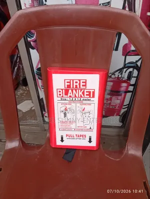 4x4 Fire Blanket