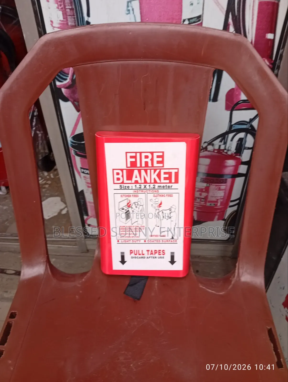 4x4 Fire Blanket