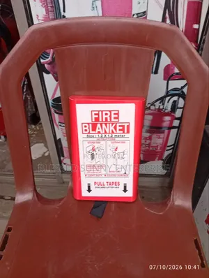 4x4 Fire Blanket