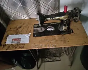 Manual Butterfly Sewing Machine
