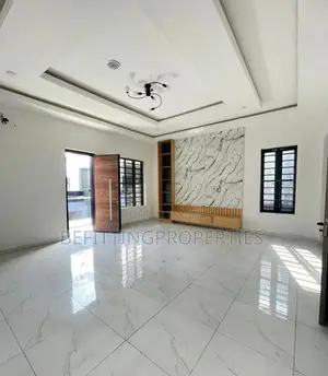 5bdrm Duplex in Ikate for sale