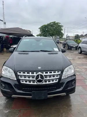 Mercedes-Benz M Class 2011 Black
