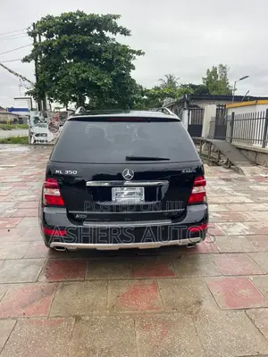 Mercedes-Benz M Class 2011 Black