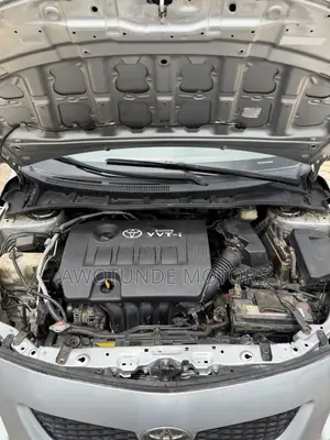 Toyota Corolla 2009 Silver